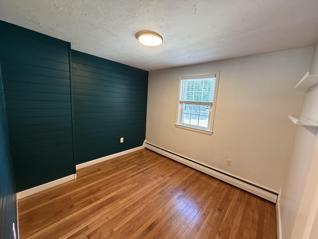 8 Fairbrook Road Framingham, MA 01701 - Photo 15 of 42