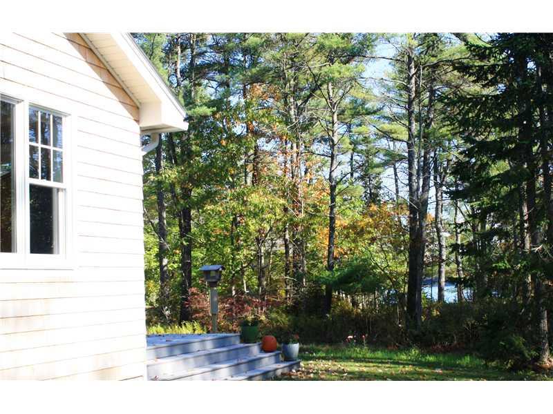 72 Eggemoggin Road Harpswell, ME 04079 - Photo 8 of 25 View.