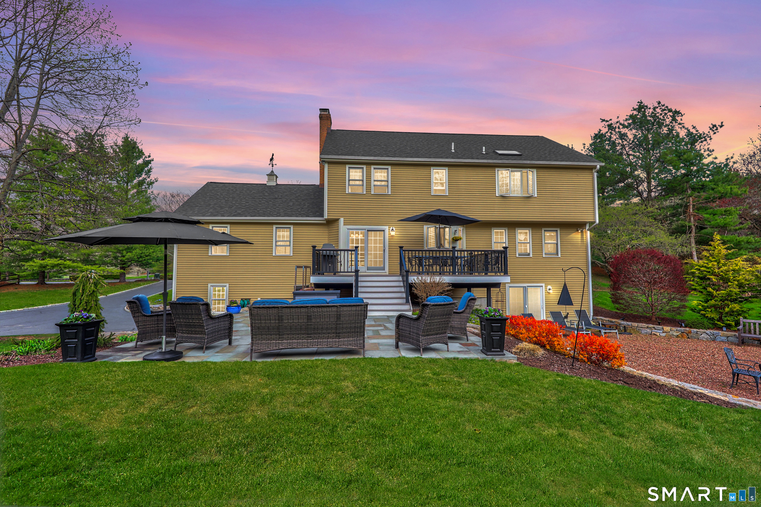 22 Bridle Path Trail Monroe, CT 06468 - Photo 4 of 37