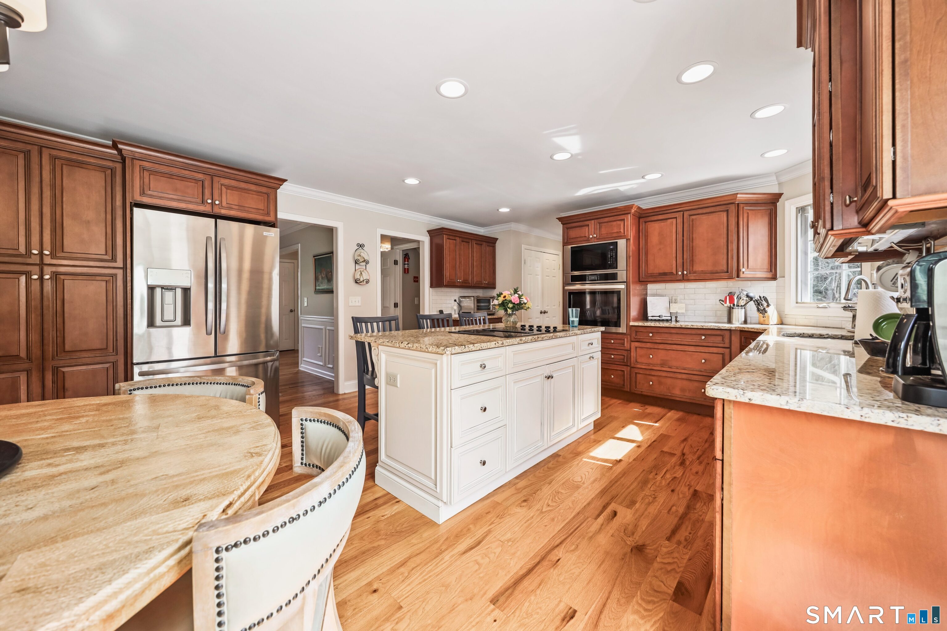 22 Bridle Path Trail Monroe, CT 06468 - Photo 9 of 37