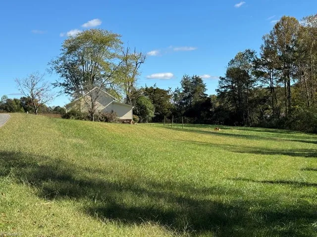 $325,000 | 876 Rock Hill Church Road, Ararat, NC 27007