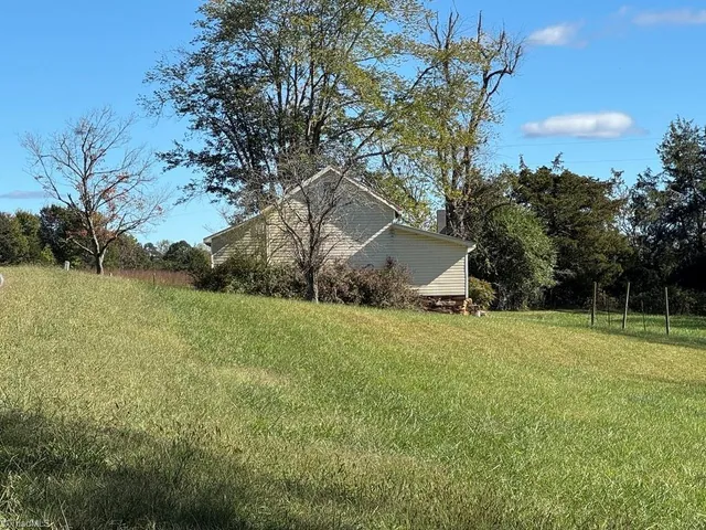 $325,000 | 876 Rock Hill Church Road, Ararat, NC 27007