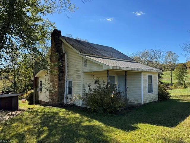 $325,000 | 876 Rock Hill Church Road, Ararat, NC 27007