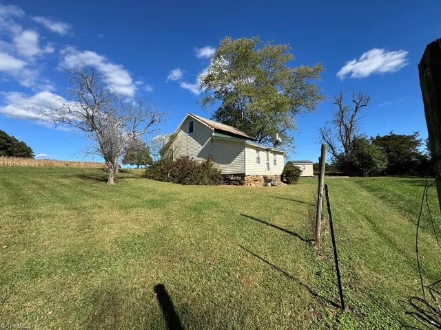 $325,000 | 876 Rock Hill Church Road, Ararat, NC 27007