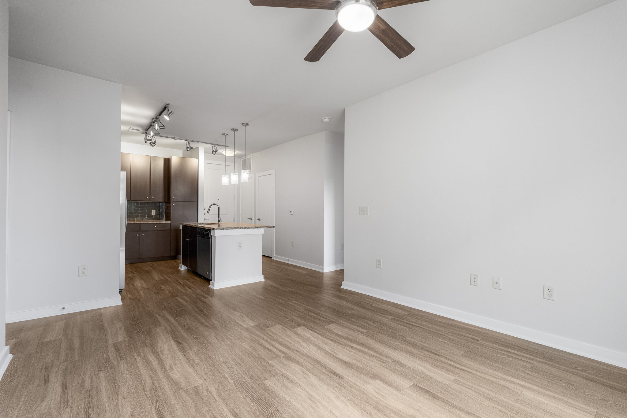 1900 Barton Springs Road, Unit 4017 Austin, TX 78704 - Photo 10 of 40