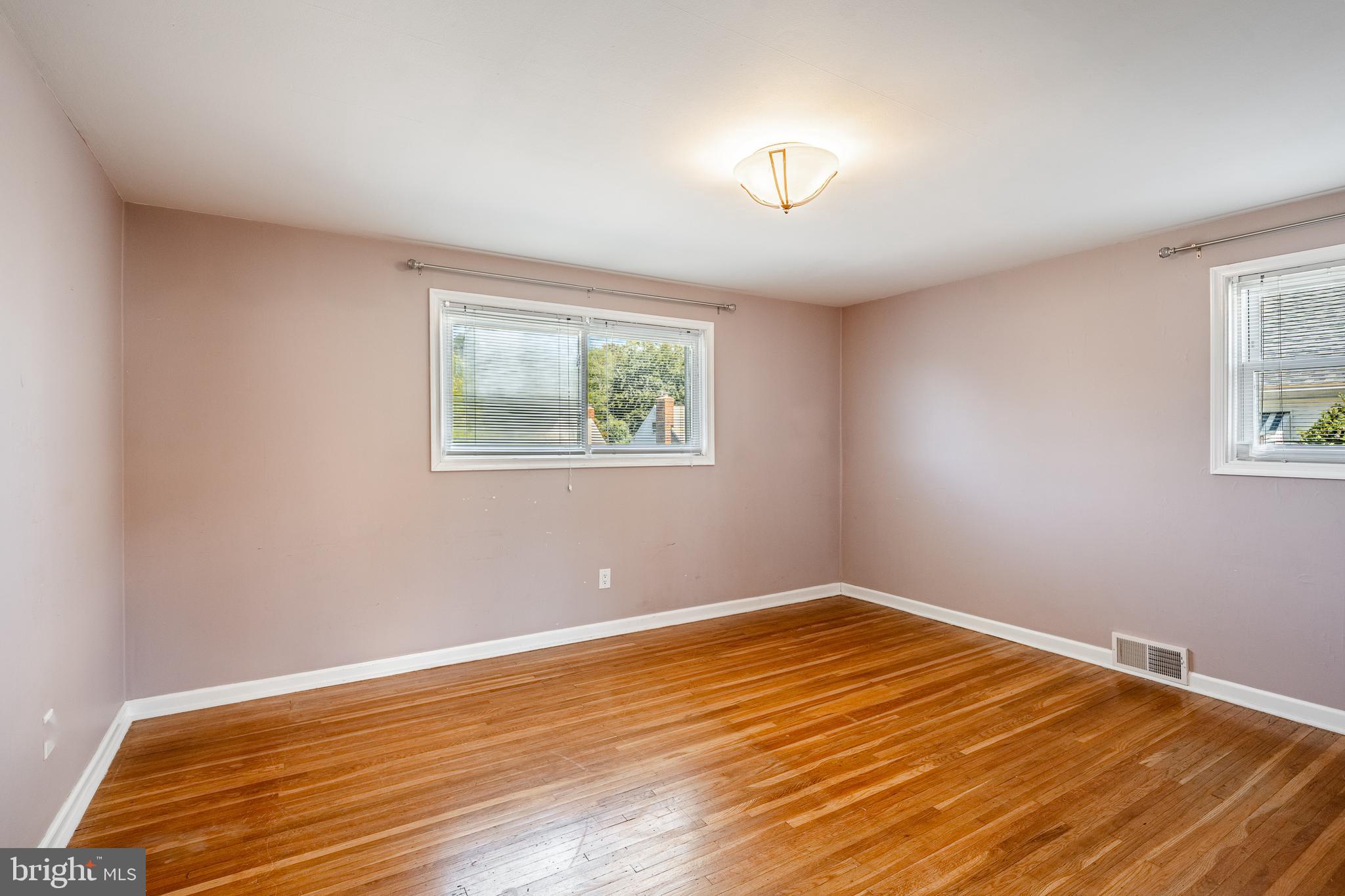 147 Wyndmoor Road Havertown, PA 19083 - Photo 15 of 36 Main Bedroom