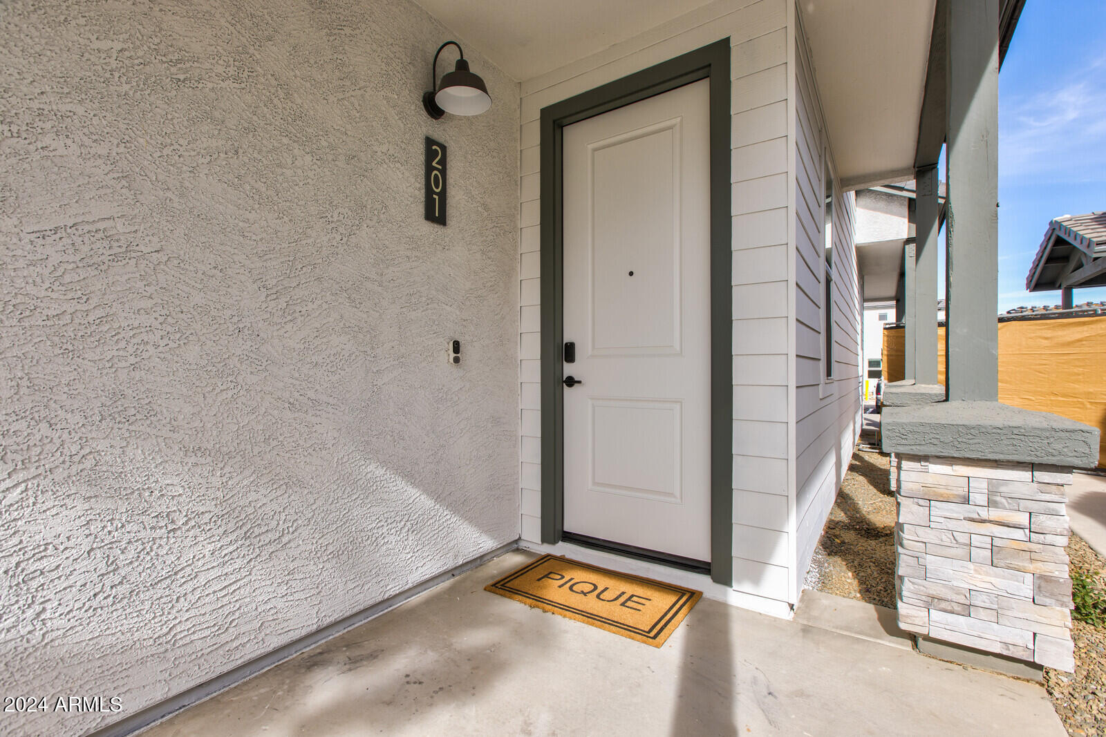 35155 North Thompson Road, Unit 2C San Tan Valley, AZ 85144 - Photo 3 of 40 Entry