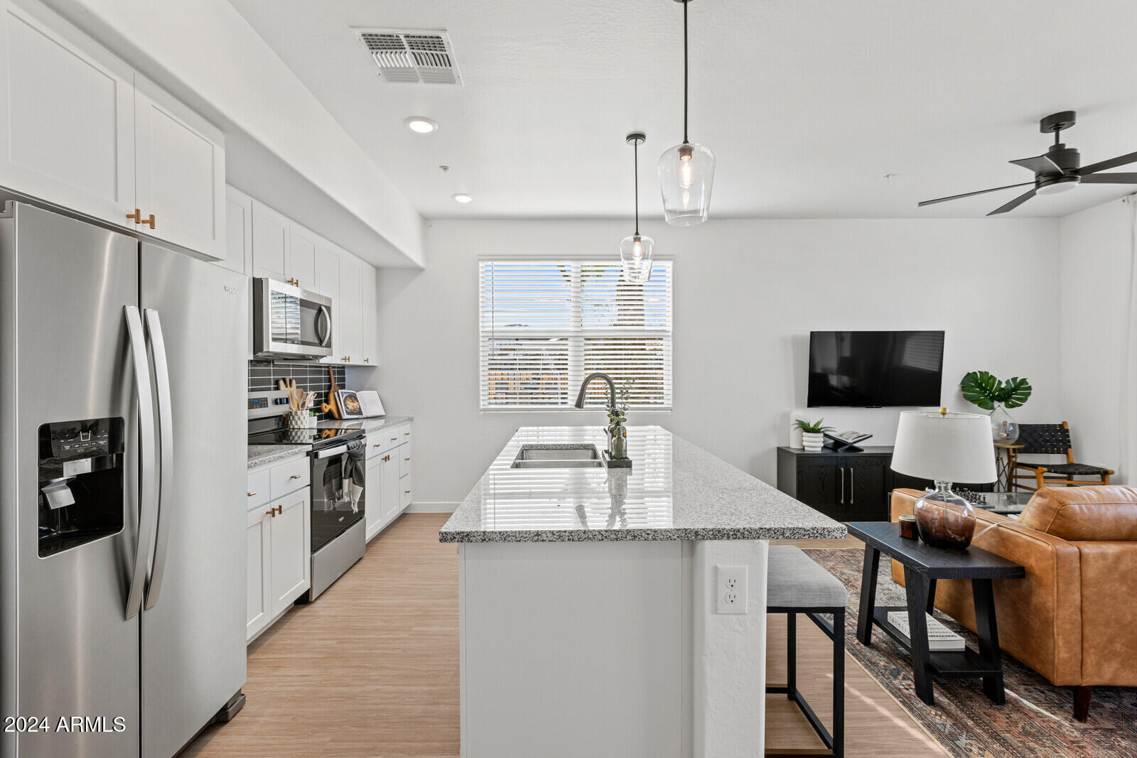 35155 North Thompson Road, Unit 2C San Tan Valley, AZ 85144 - Photo 10 of 40 Kitchen