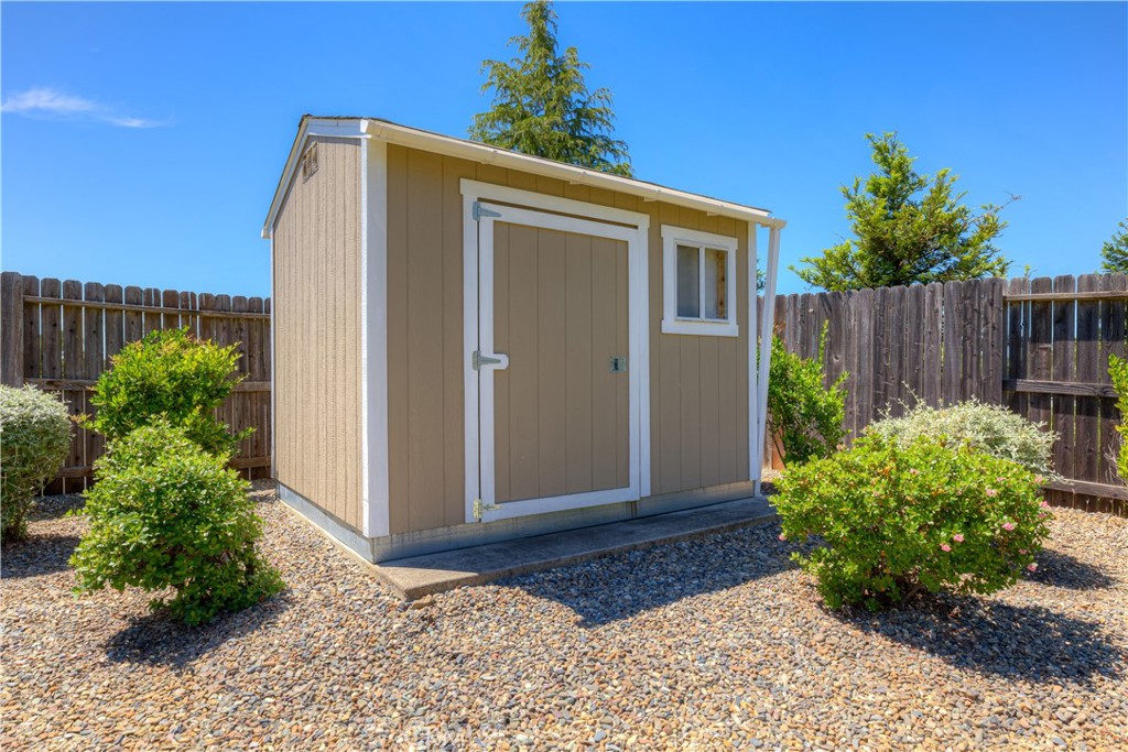 1935 Tarmac Road Redding, CA 96003 - Photo 42 of 56