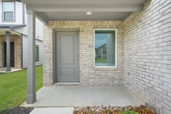 $1,940 | 2628 Shady Cedar Court, Conroe, TX 77301