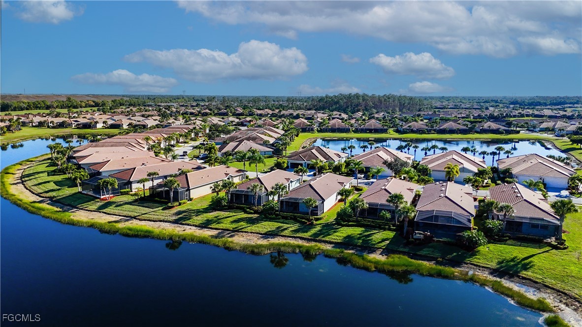 10446 Sirene Way Fort Myers, FL 33913 - Photo 37 of 50