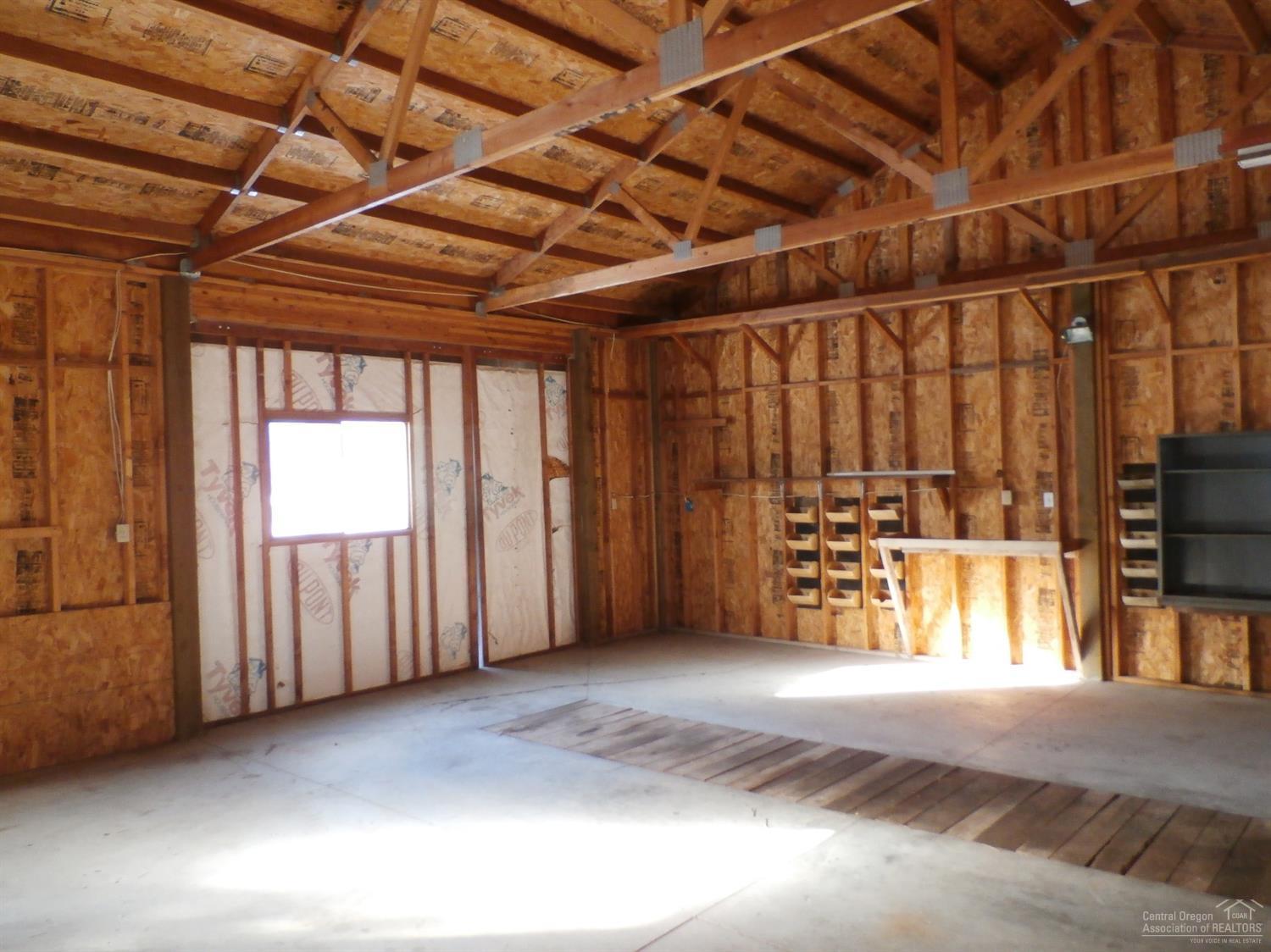 67200 Harrington Loop Road Bend, OR 97703 - Photo 6 of 22 Additional Photo