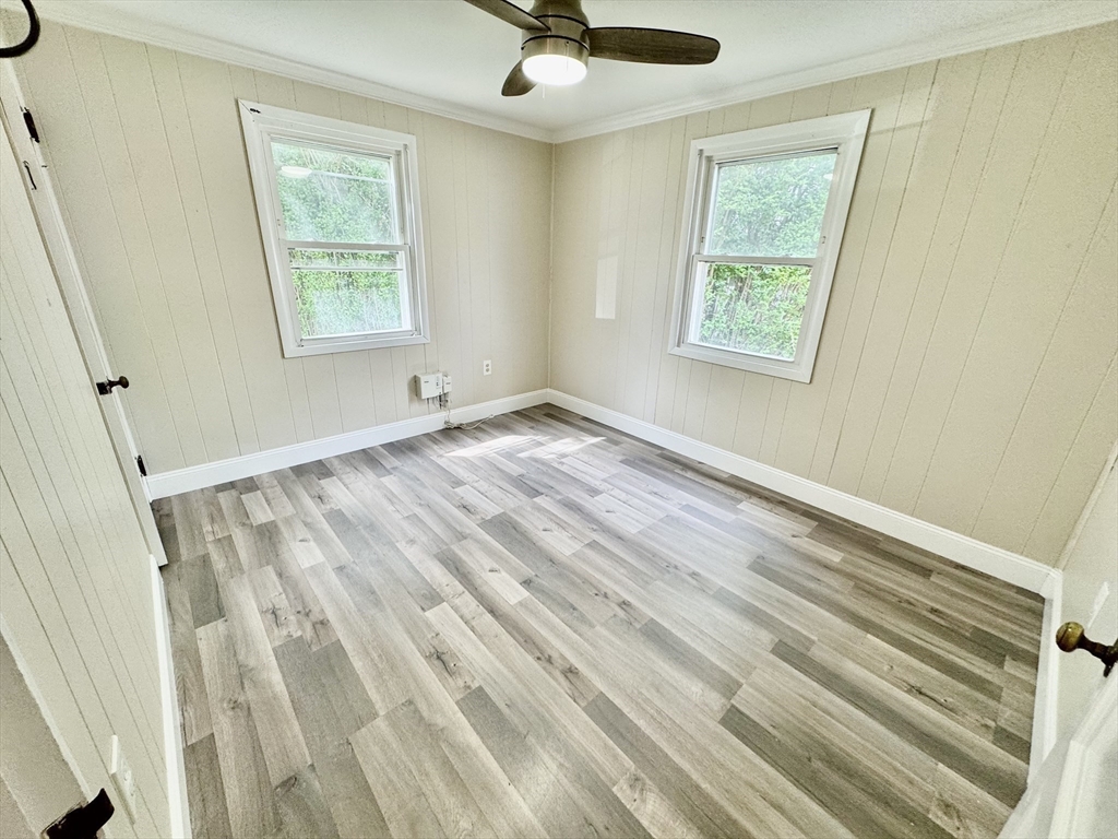 295 Kingsley Road, Unit SING FAMILY Hull, MA 02045 - Photo 14 of 33