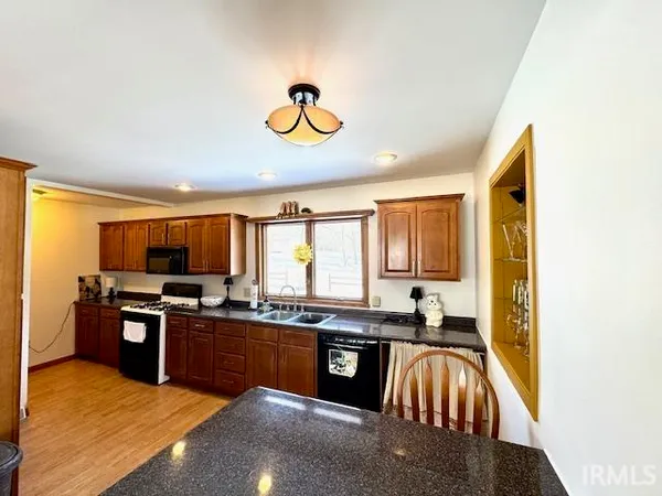 $334,900 | 5035 South Elm Street, Knox, IN 46534
