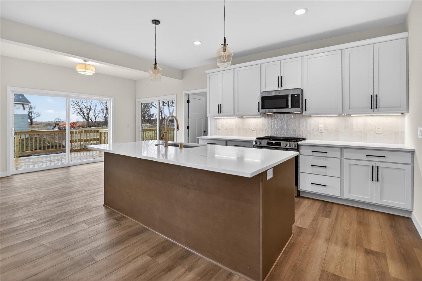 5613 Glorious Madison, WI 53718 - Photo 28 of 73