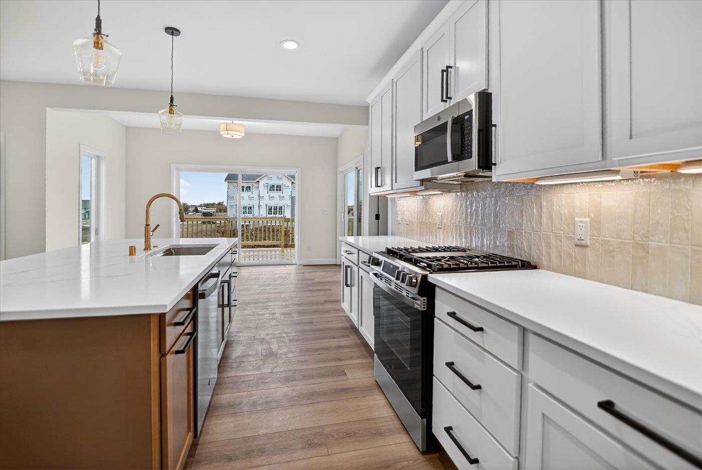 5613 Glorious Madison, WI 53718 - Photo 31 of 73