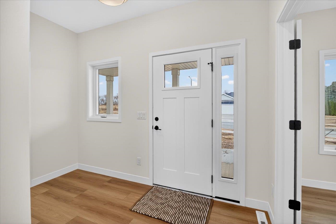 5613 Glorious Madison, WI 53718 - Photo 5 of 73