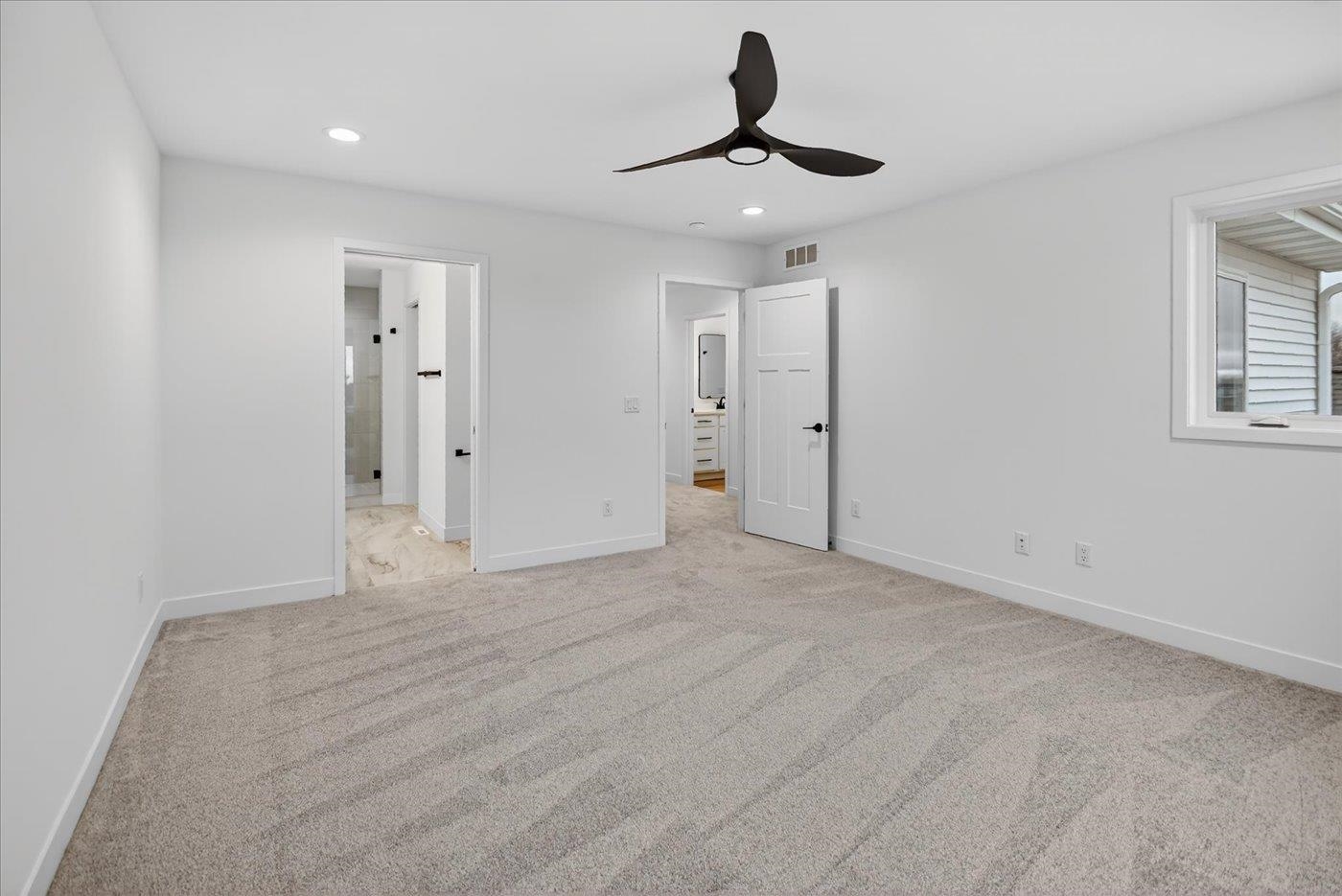 5613 Glorious Madison, WI 53718 - Photo 54 of 73