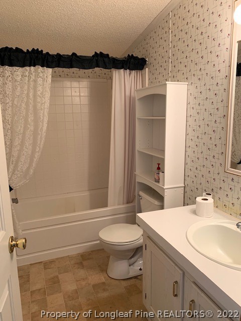 1963 Joe Hall Road Hope Mills, NC 28348 - Photo 21 of 28 Gallery Image 21