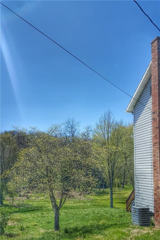451 Hickory Square Road Connellsville, PA 15425 - Photo 4 of 23