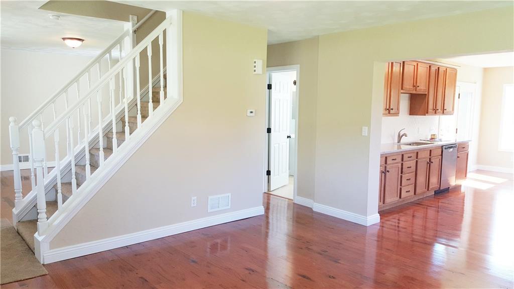 451 Hickory Square Road Connellsville, PA 15425 - Photo 8 of 23