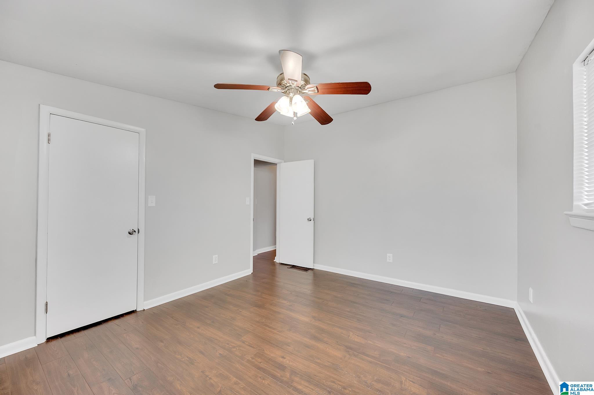 725 Sanders Road Birmingham, AL 35226 - Photo 15 of 37