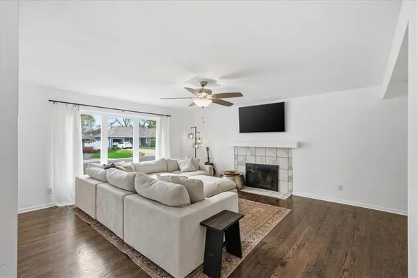 $450,000 | 4700 West 65th Terrace, Prairie Village, KS 66208