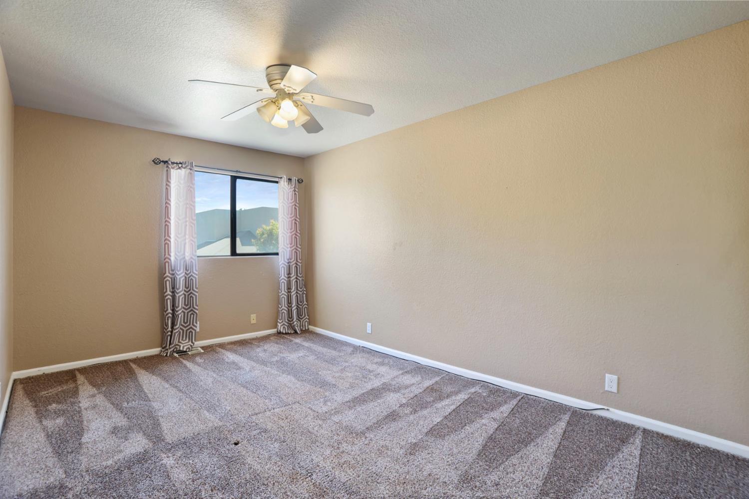 1605 Stanley Drive Ripon, CA 95366 - Photo 34 of 46