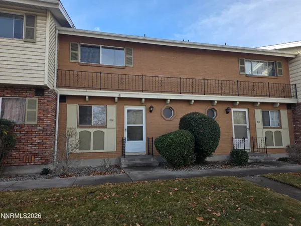 a view of a house with a garage