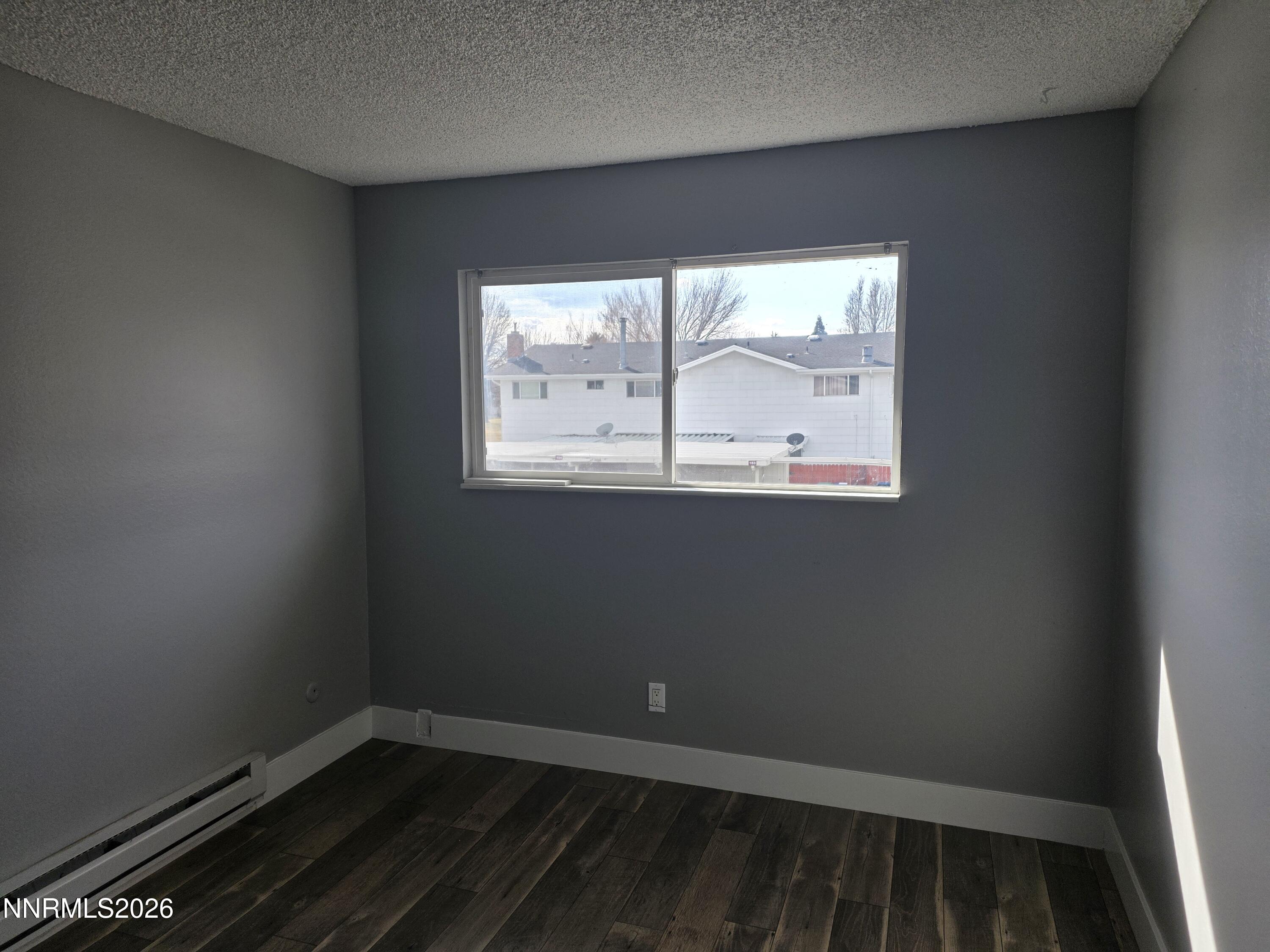 127 Smithridge Park Reno, NV 89502 - Photo 14 of 16 127 14