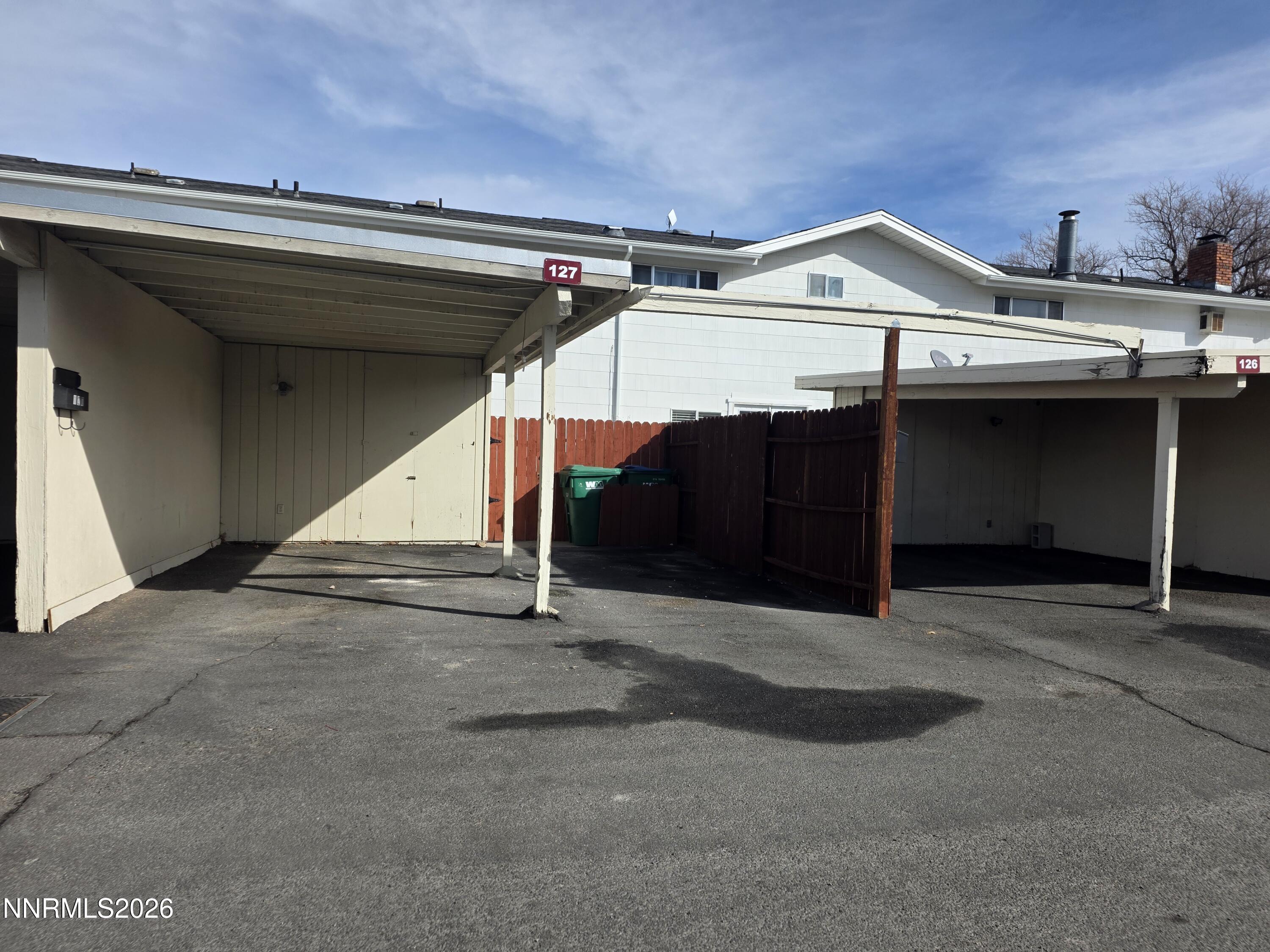 127 Smithridge Park Reno, NV 89502 - Photo 2 of 16 127 1