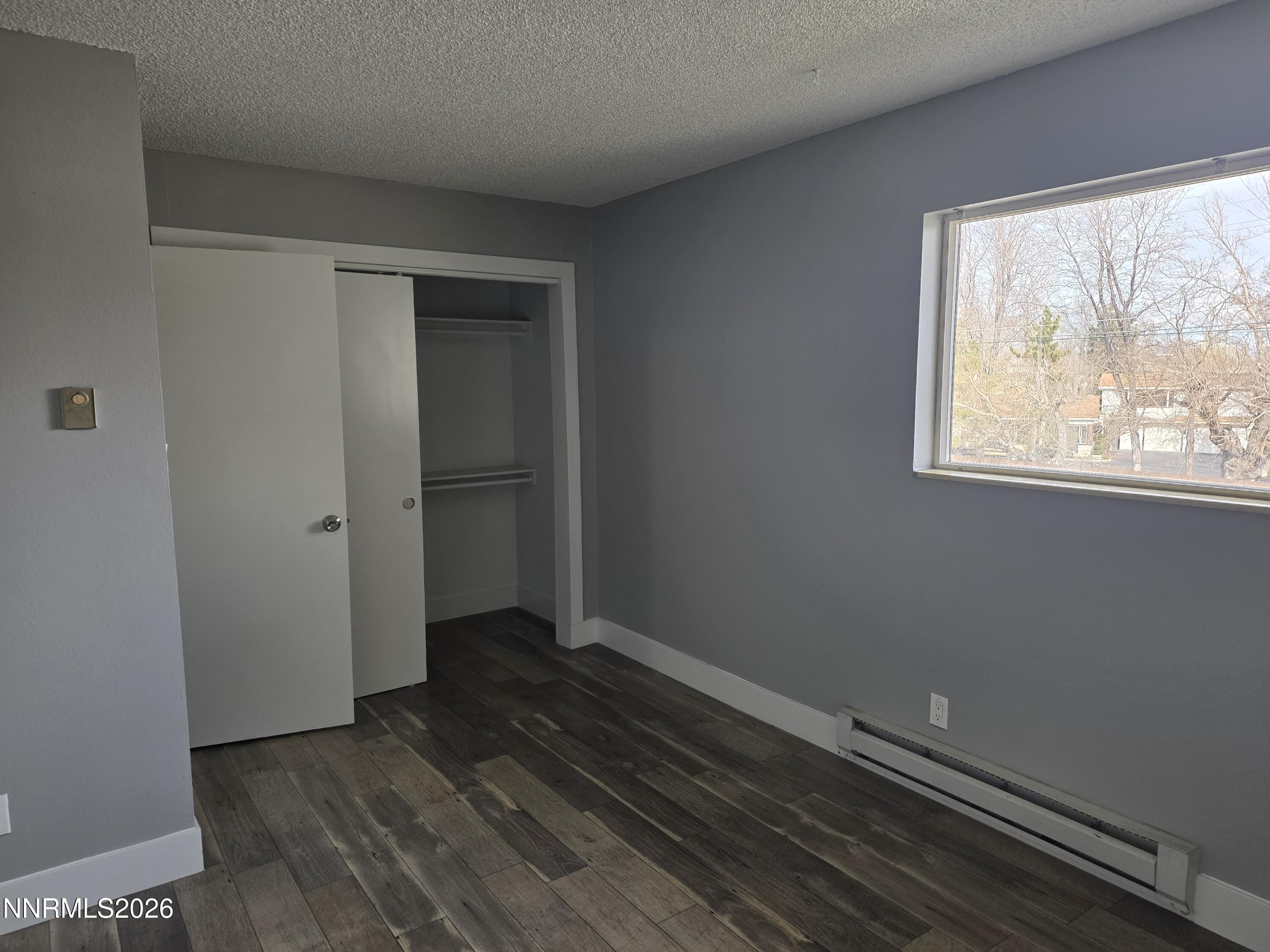 127 Smithridge Park Reno, NV 89502 - Photo 10 of 16 127 10