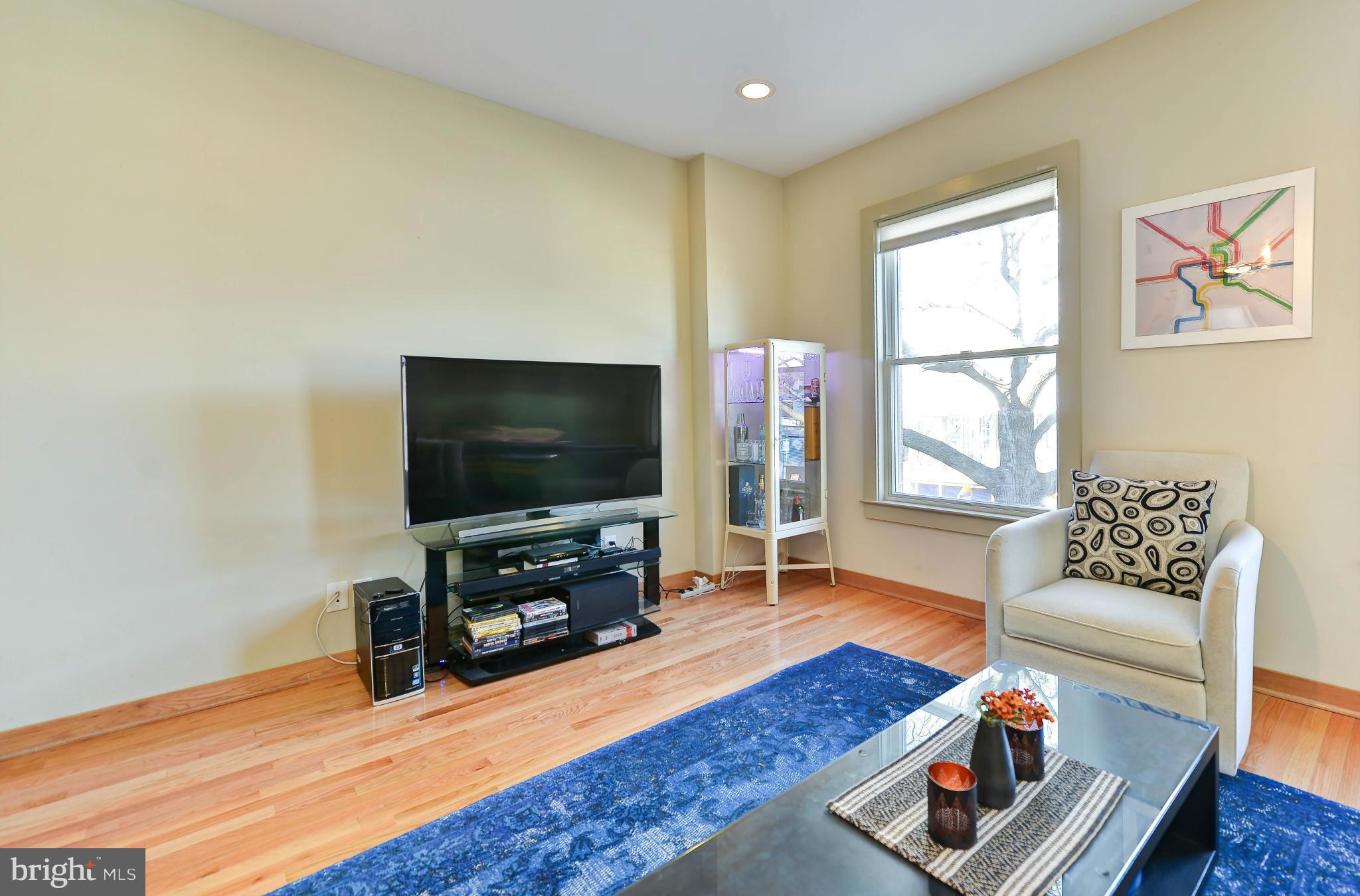 1367 Florida Avenue Northeast, Unit 302 Washington, DC 20002 - Photo 4 of 24 Living Room