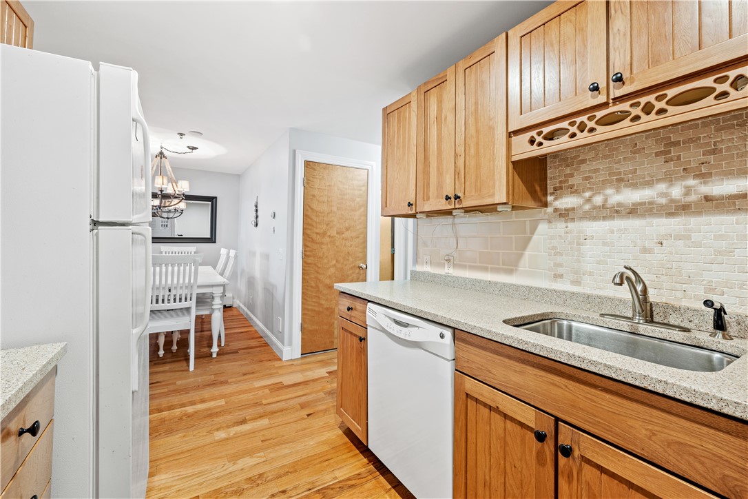 72 West Side Road, Unit 6 Block Island, RI 02807 - Photo 18 of 41