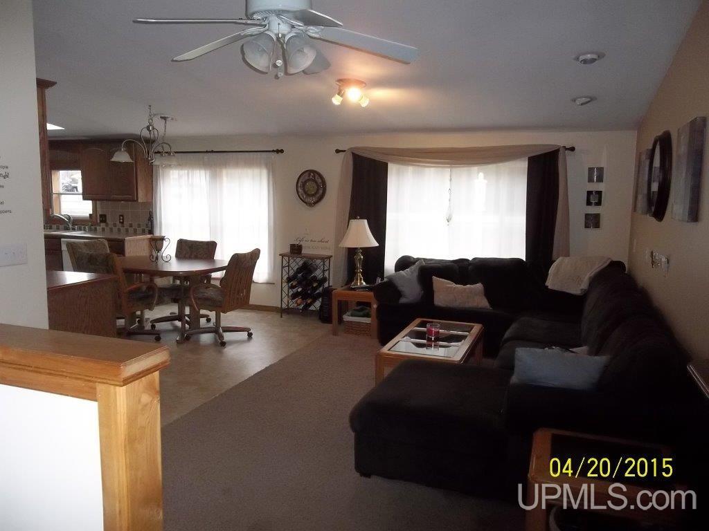 5001 Danforth Road Escanaba, MI 49829 - Photo 2 of 15