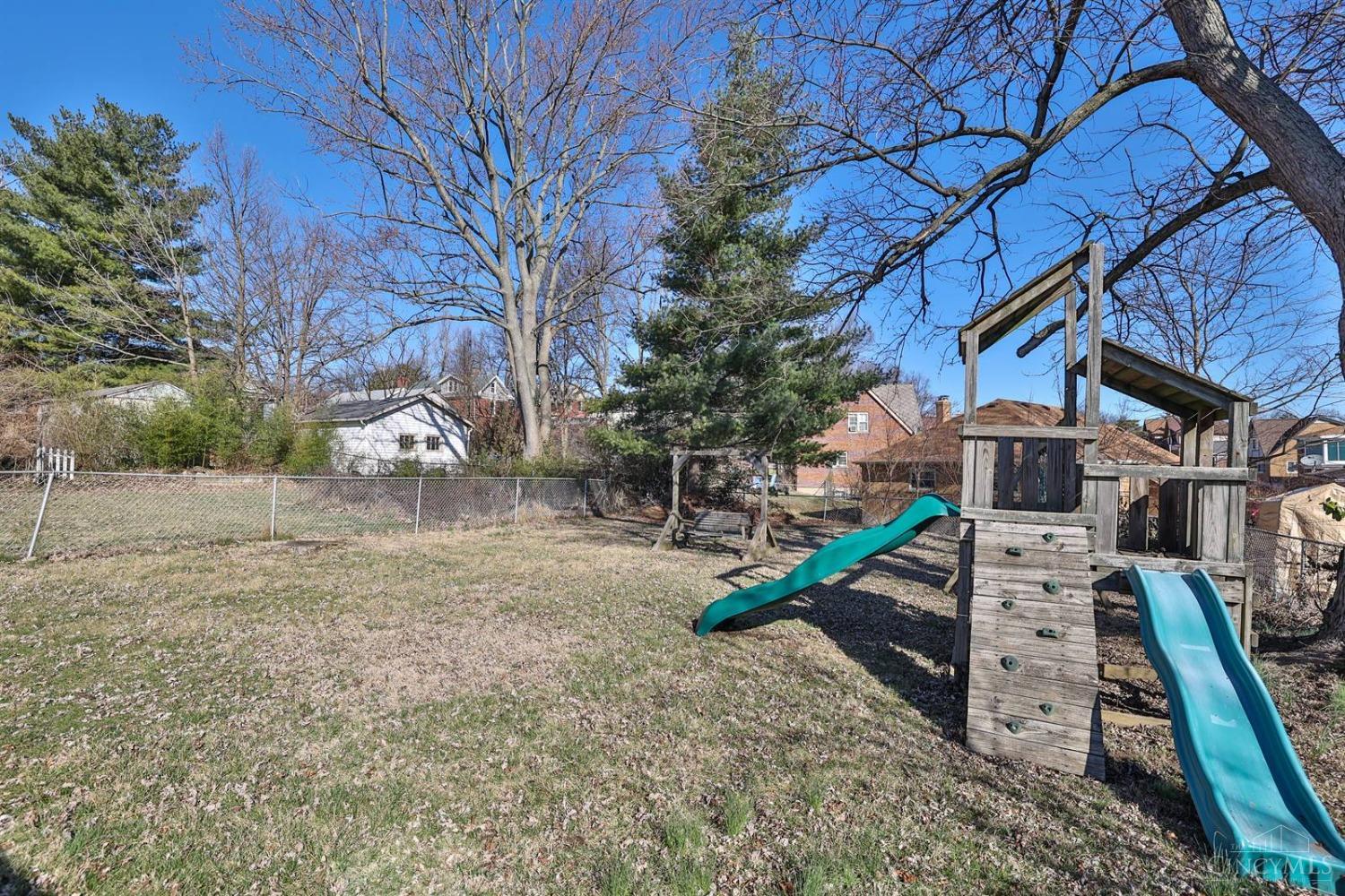 4044 Harding Avenue Cheviot, OH 45211 - Photo 35 of 49