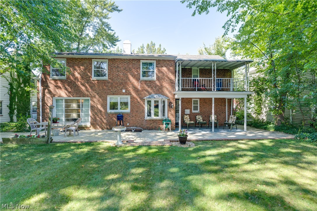 3190 Rumson Road Cleveland, OH 44118 - Photo 3 of 35 Gallery Image 3