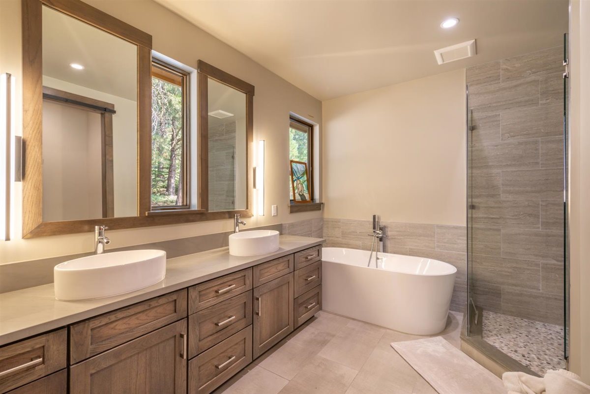 11290 China Camp Road Truckee, CA 96161 - Photo 14 of 21 Gallery Image 14