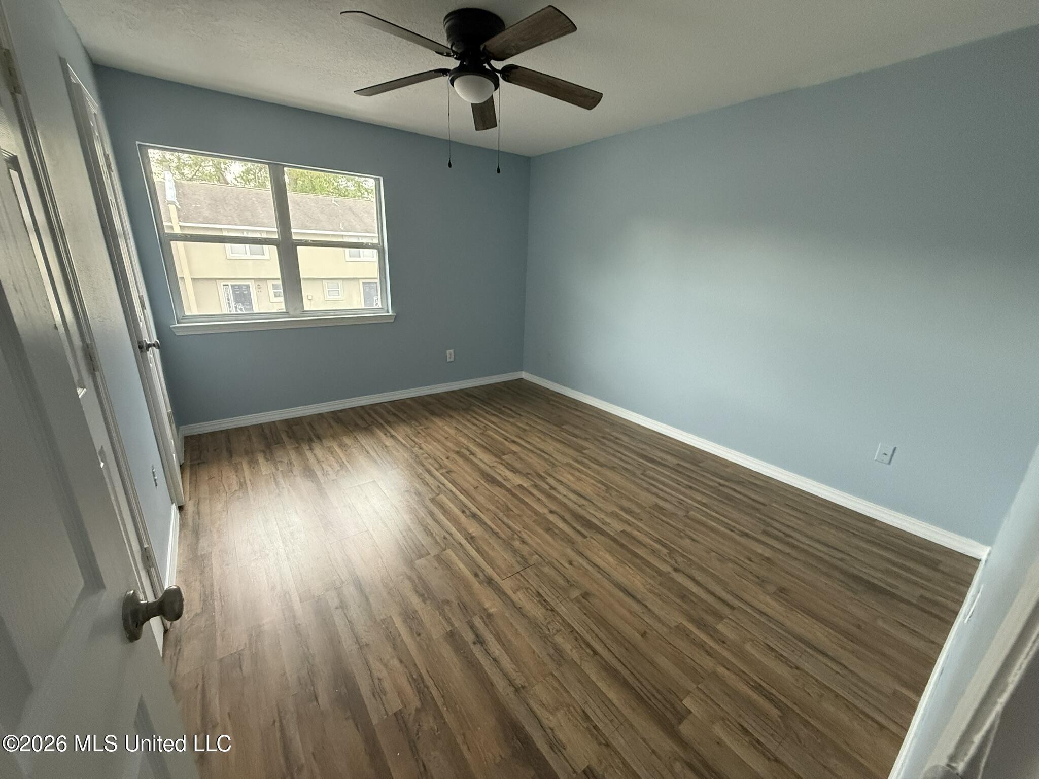 1625 Martin Bluff Road, Unit 53 Gautier, MS 39553 - Photo 8 of 10 IMG_9819