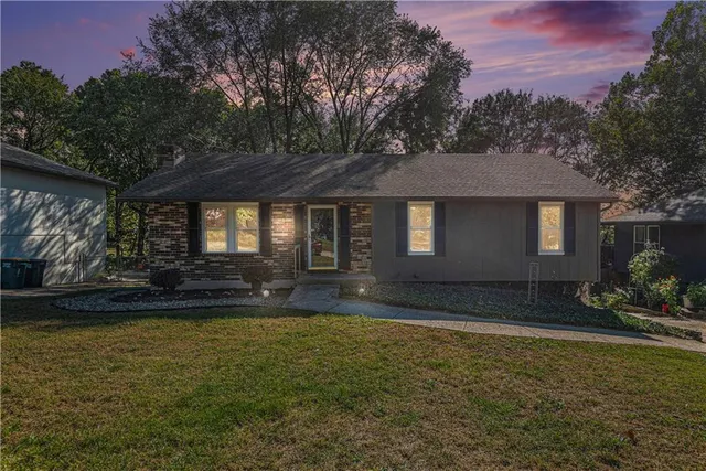 $2,250 | 14509 Northwest 67th Street, Kansas City, MO 64152