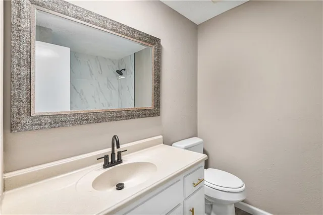 $2,250 | 14509 Northwest 67th Street, Kansas City, MO 64152