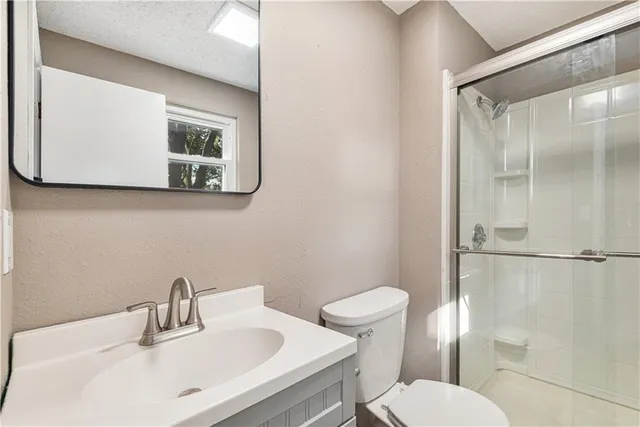 $2,250 | 14509 Northwest 67th Street, Kansas City, MO 64152