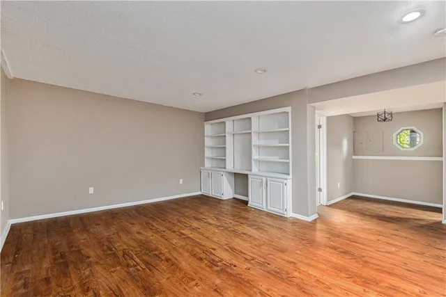 $2,250 | 14509 Northwest 67th Street, Kansas City, MO 64152