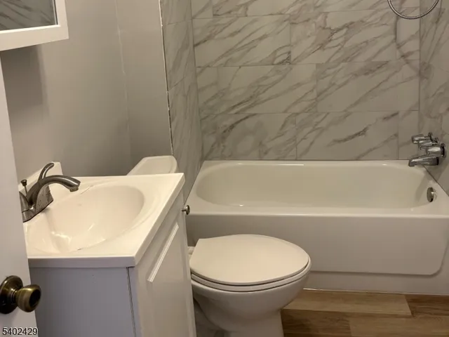 $2,000 | 741 North Boulevard, Alpha, NJ 08865