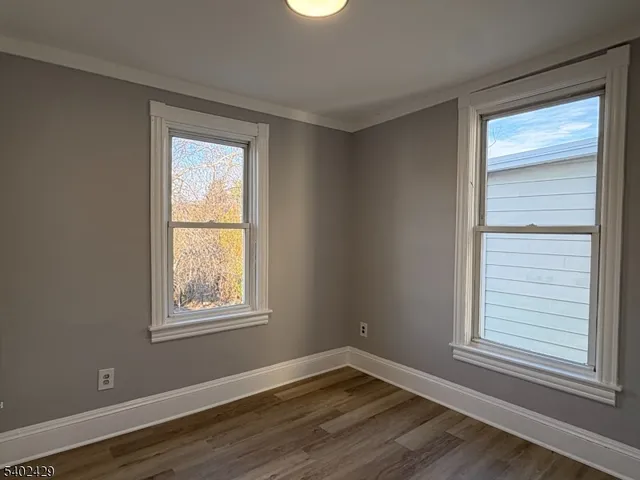 $2,000 | 741 North Boulevard, Alpha, NJ 08865