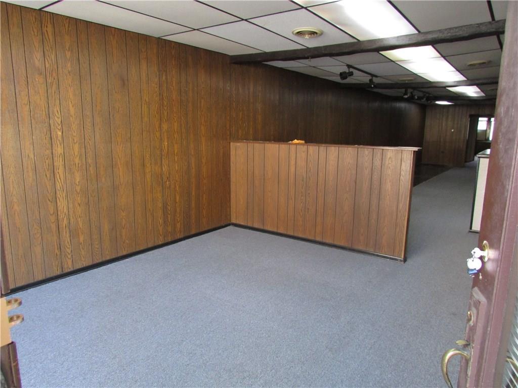 909 Chartiers Avenue McKees Rocks, PA 15136 - Photo 2 of 24 Gallery Image 2