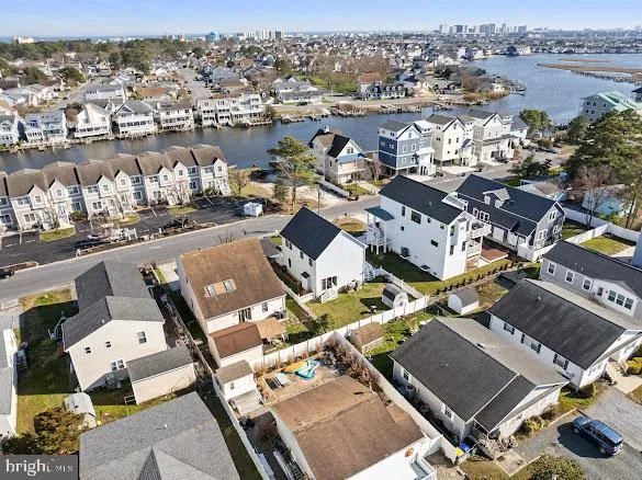 $585,000 | 13410 Madison Avenue, Selbyville, MD 19975