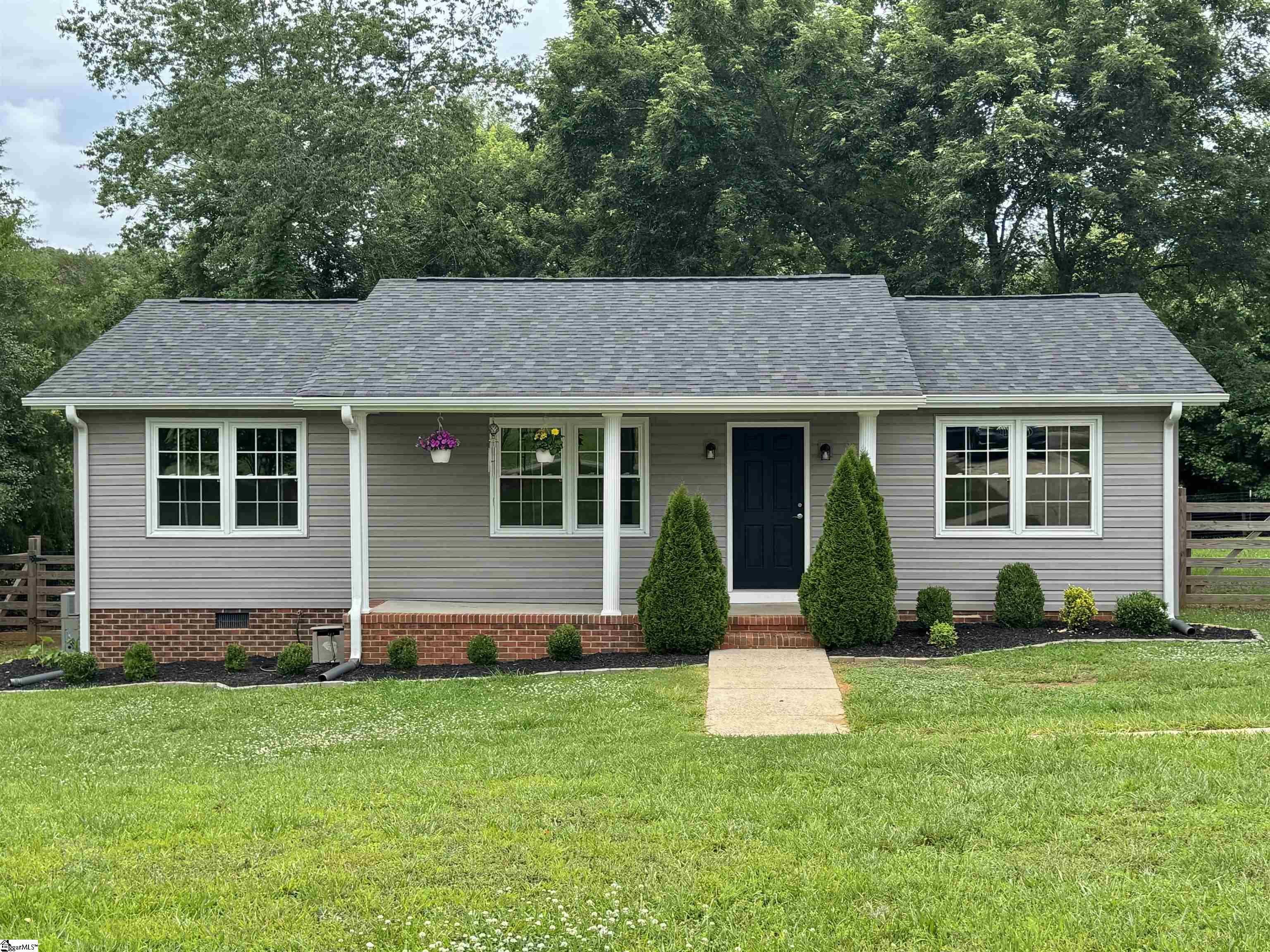 413 Jule Merck Road Norris, SC 29630 - Photo 1 of 23