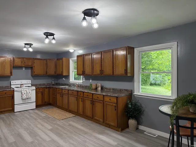 $195,000 | 15336 County Farm Road, Shoals, IN 47581