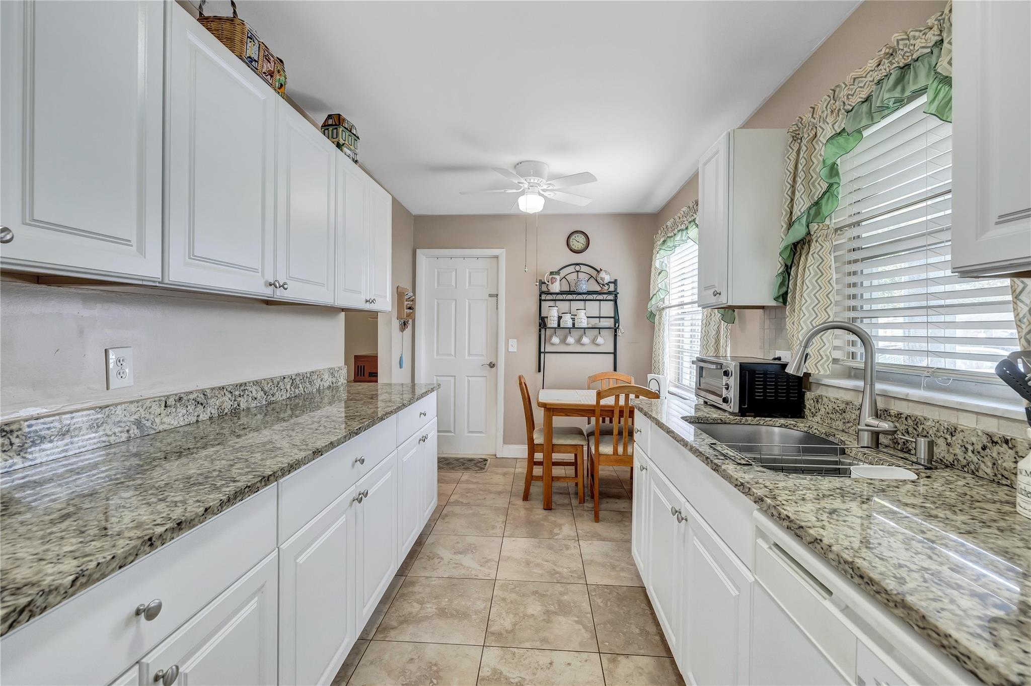 7359 Pine Park Drive North Lake Worth, FL 33467 - Photo 9 of 47 Photo 10